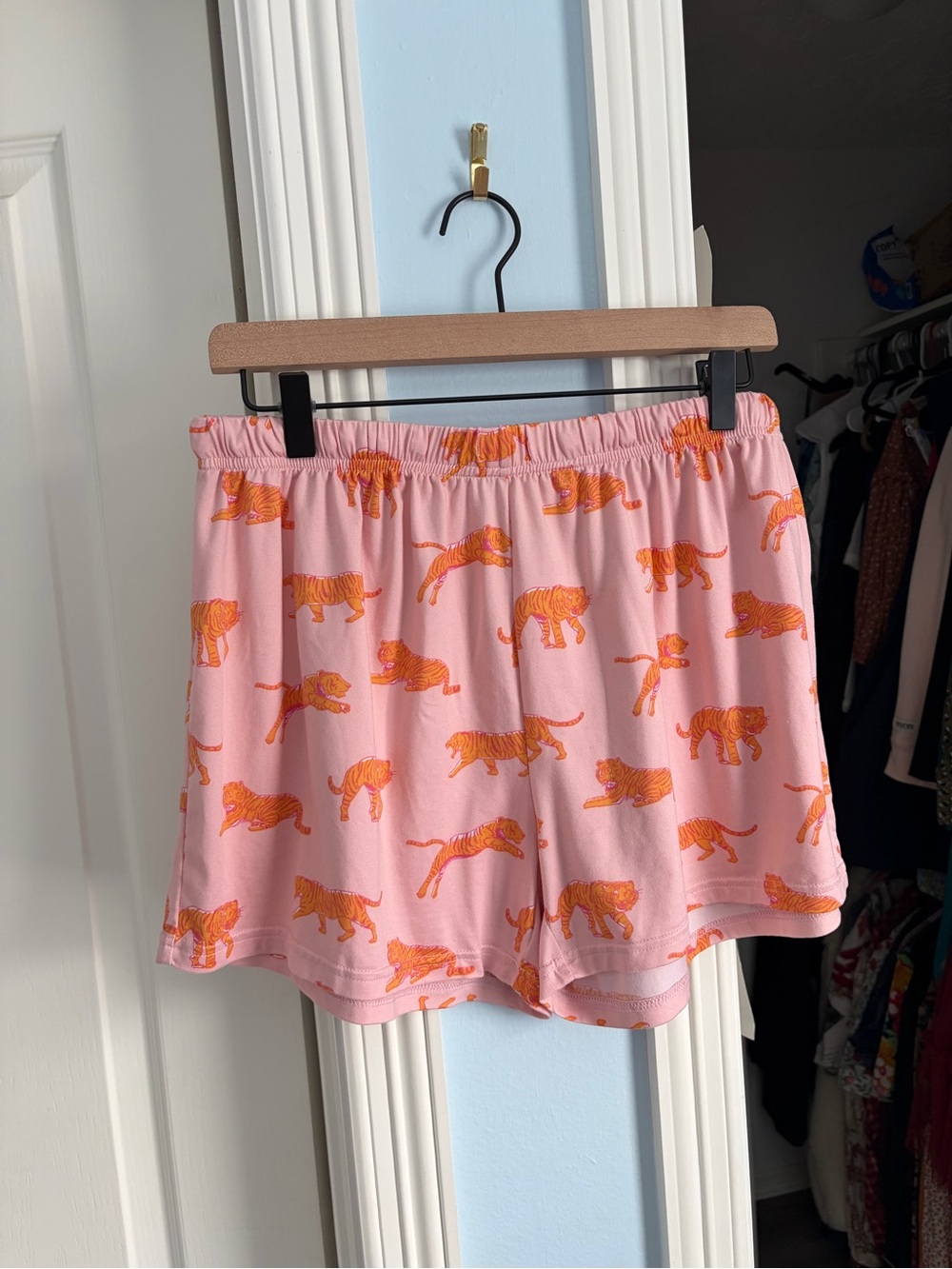 The Royal Standard Tiger Matching Pajamas Set L